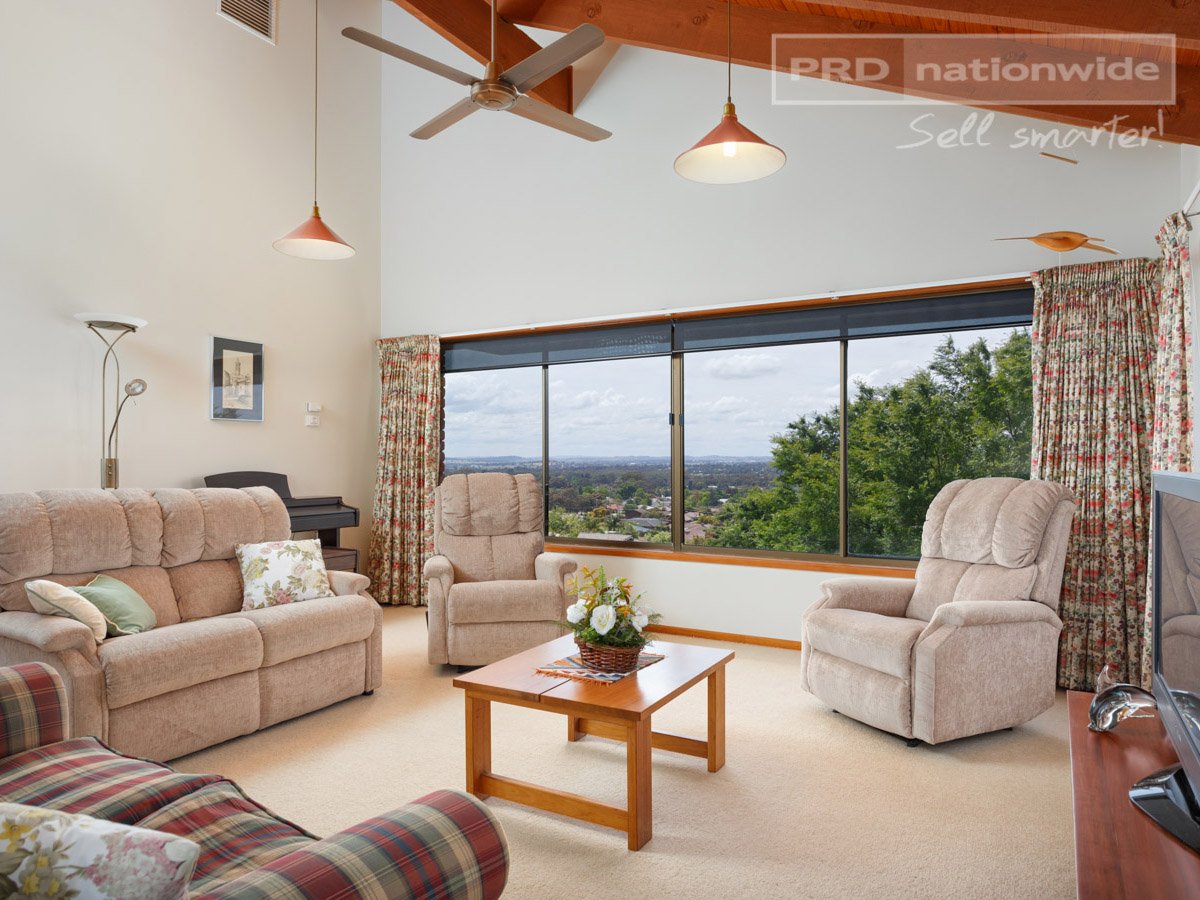 80 Henwood Avenue KOORINGAL 6