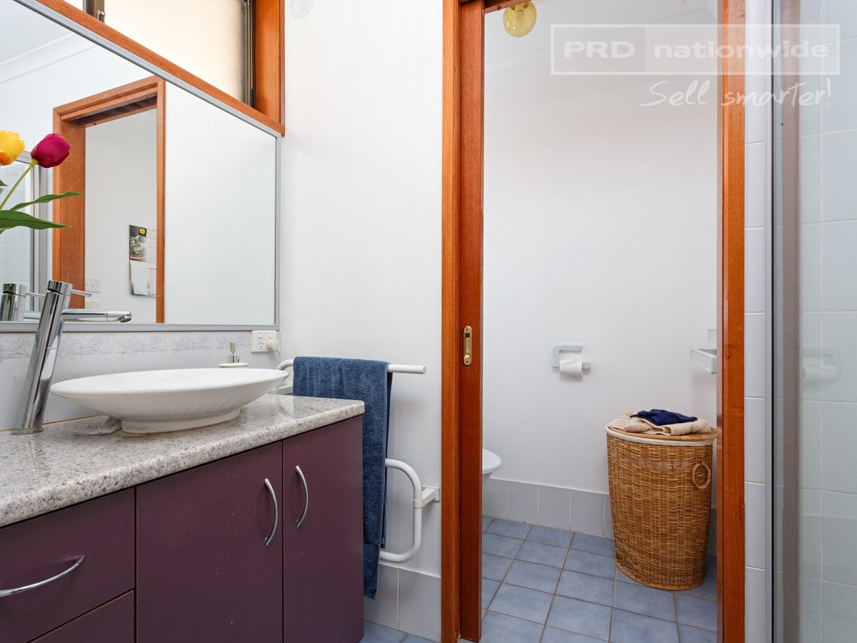 80 Henwood Avenue KOORINGAL 9