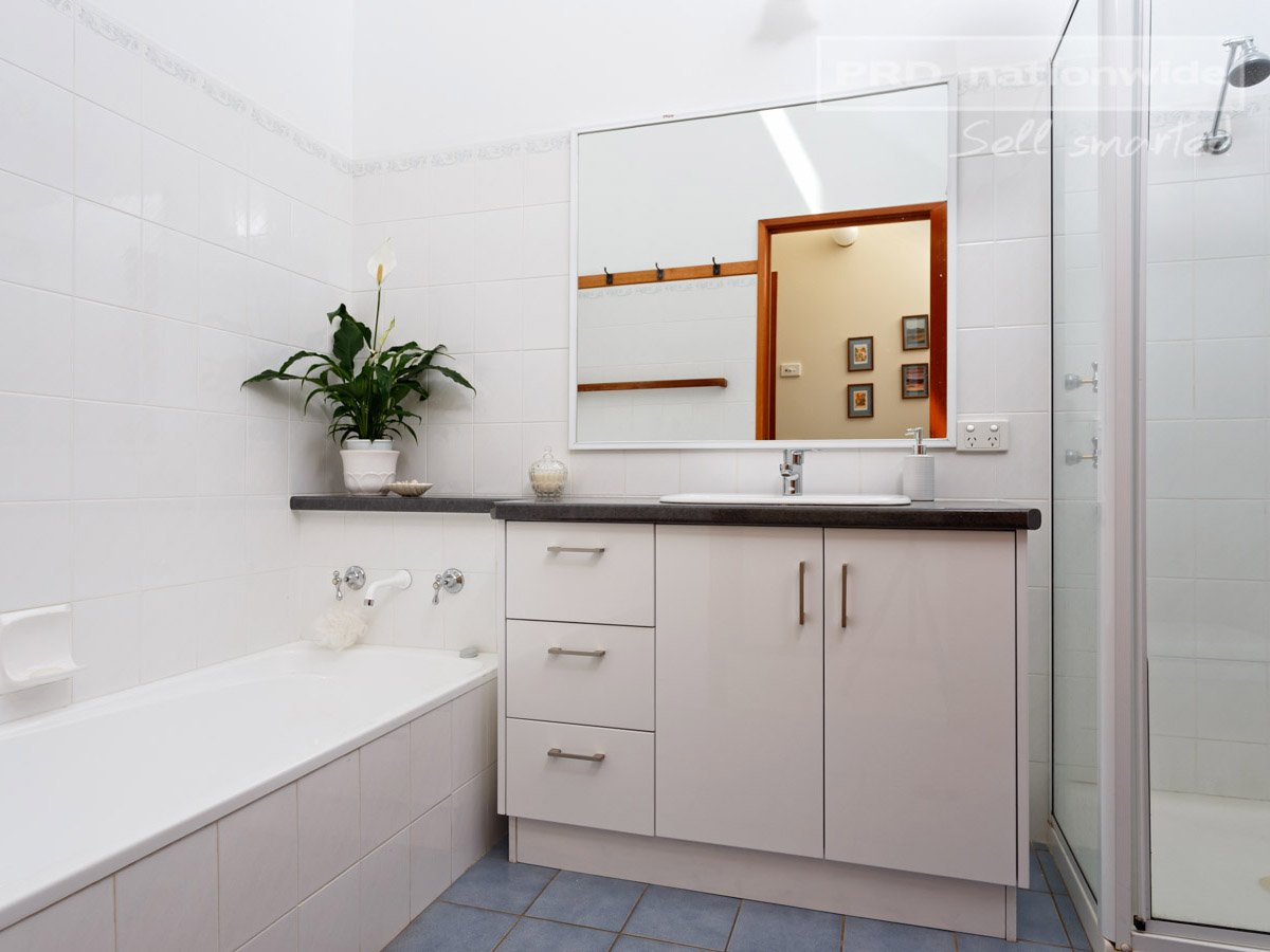 80 Henwood Avenue KOORINGAL 11