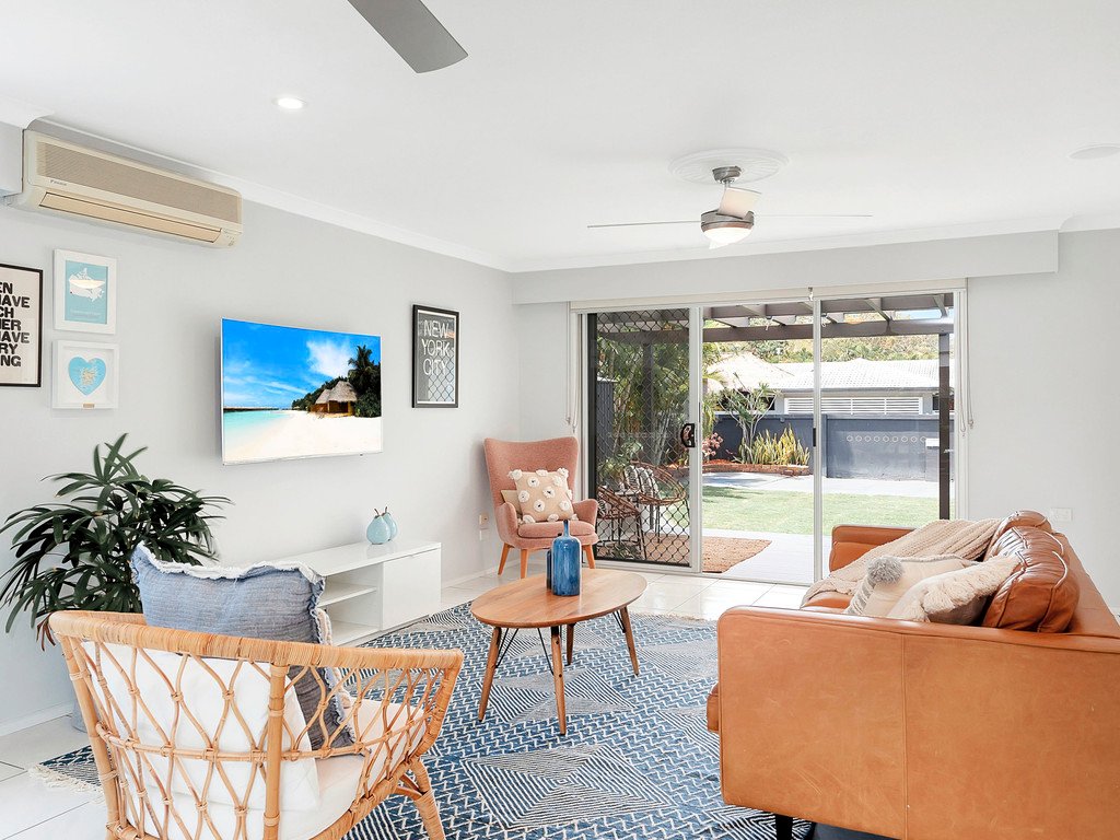 80 Jabiru Ave BURLEIGH WATERS 10