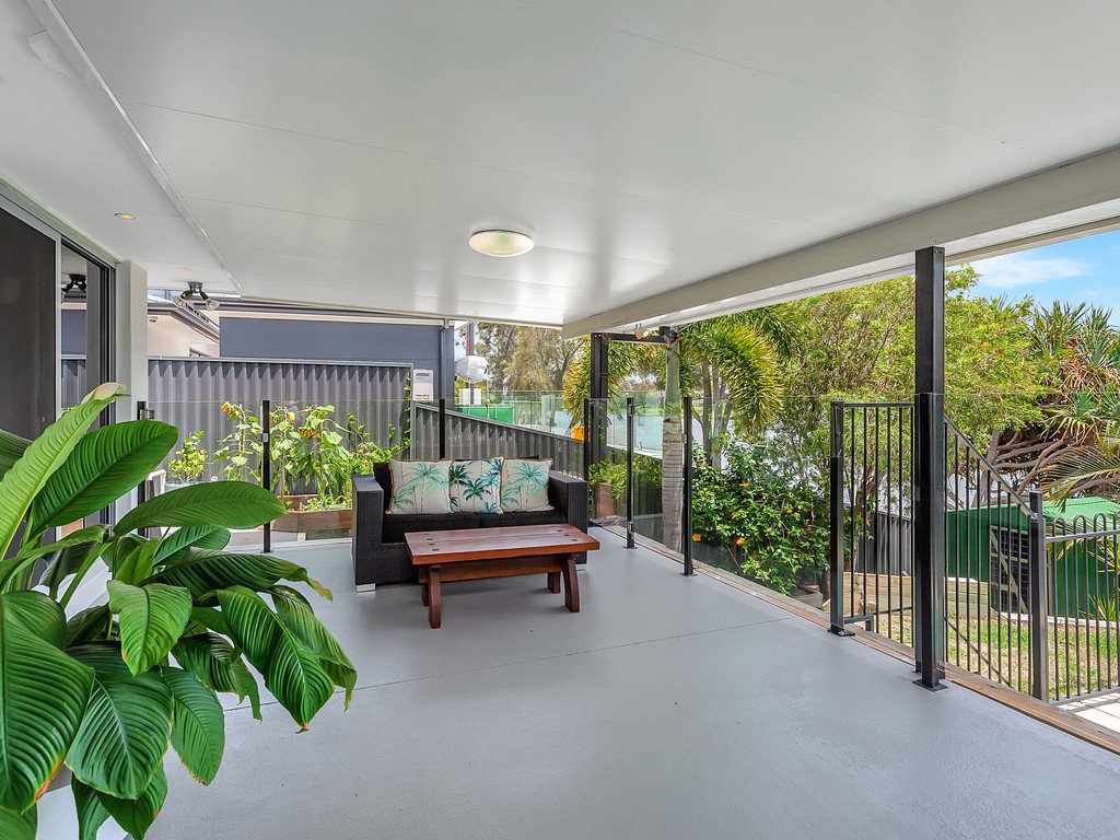 80 Jabiru Ave BURLEIGH WATERS 13