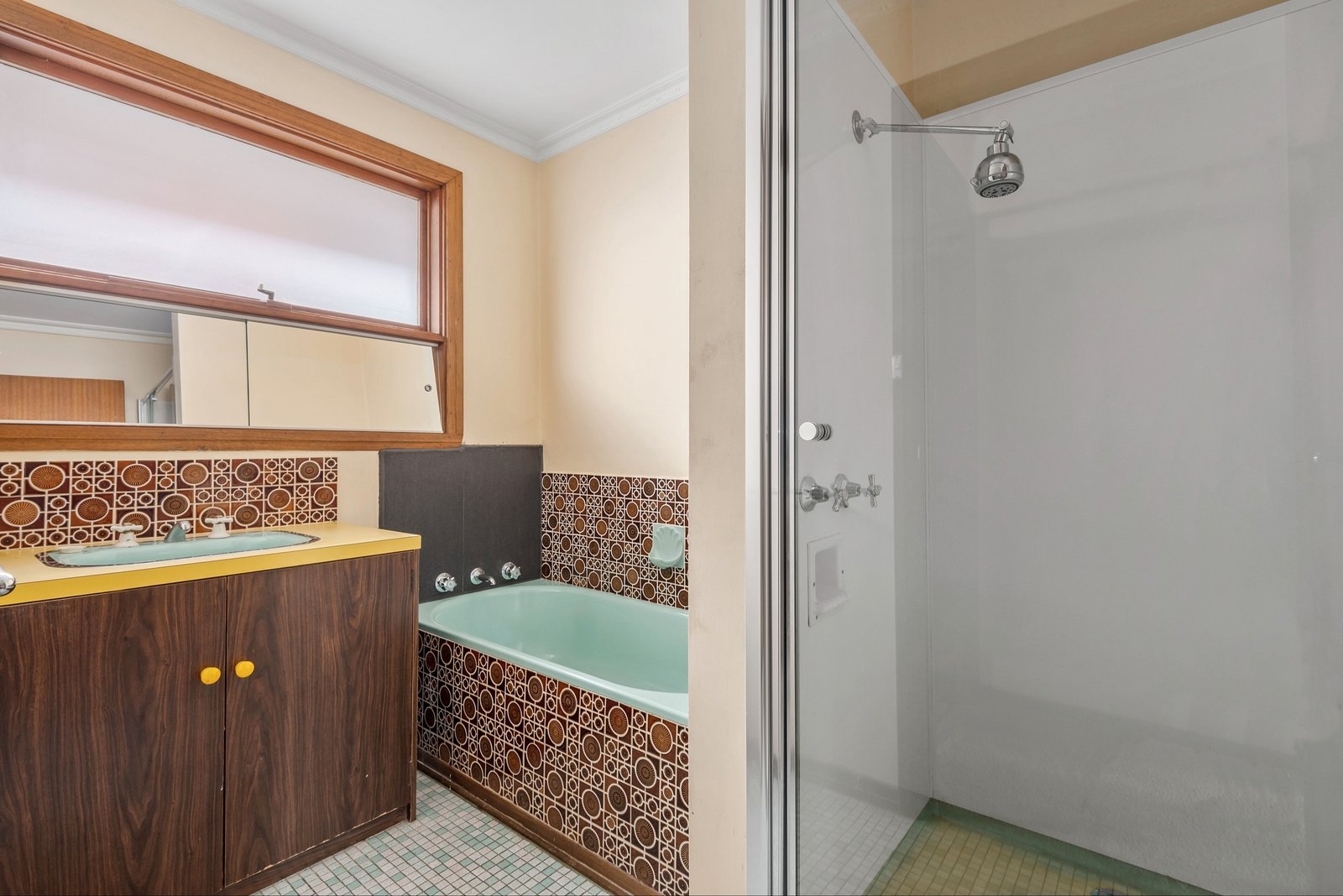 Real Estate and Property in 80 Kansas Avenue, Bell Post Hill, VIC