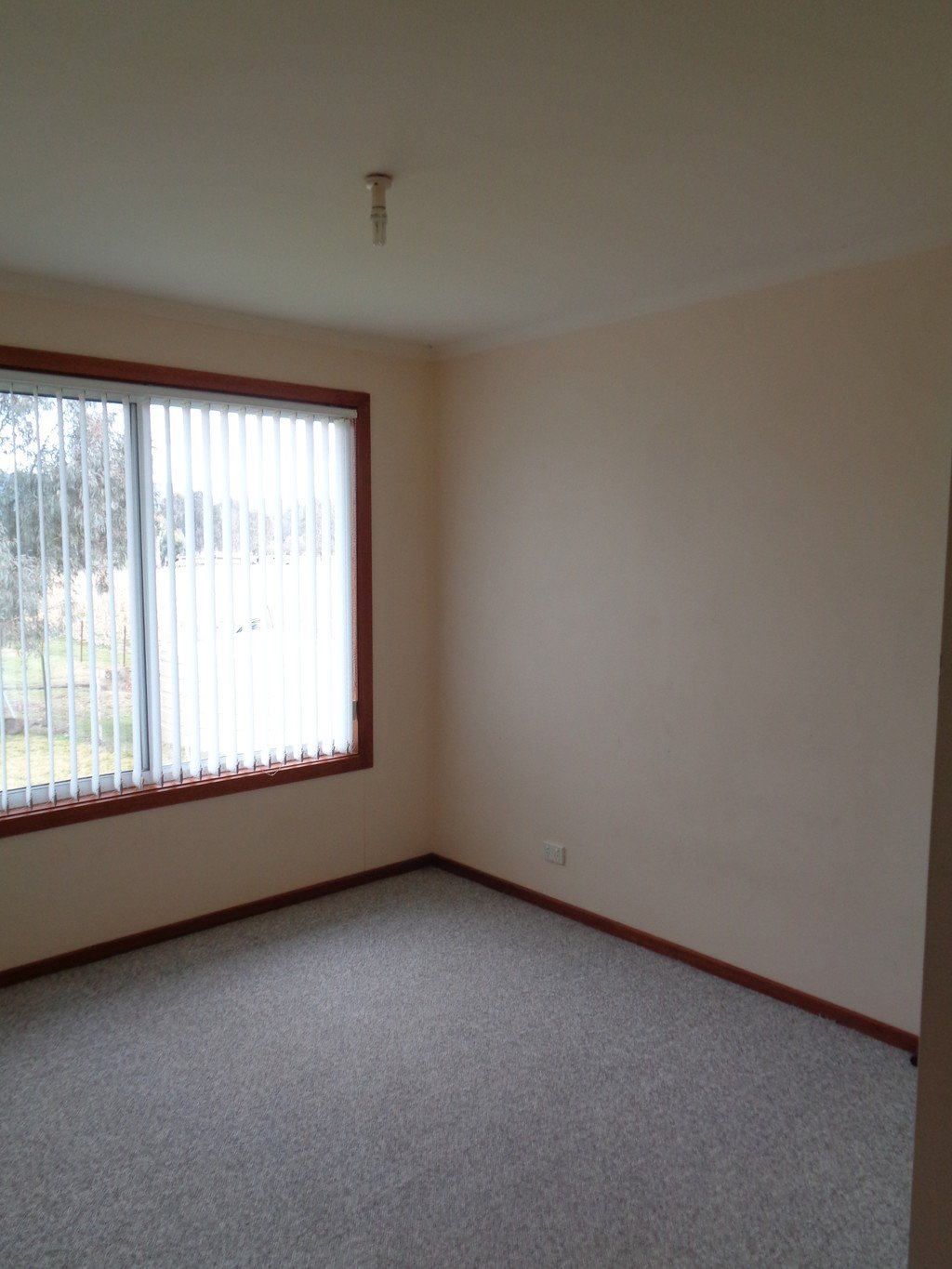 80 Lacmalac Road TUMUT 9