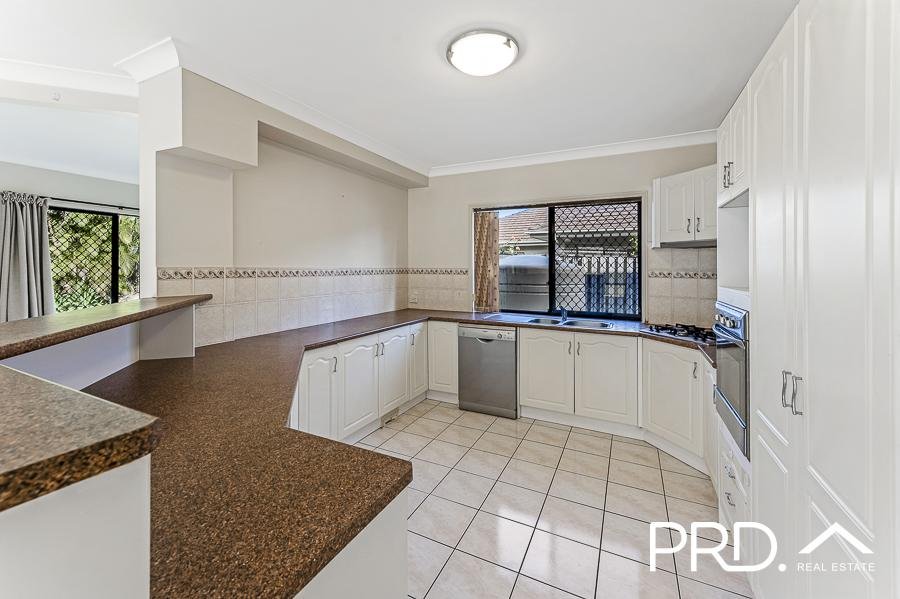 80 Lancewood Circuit ROBINA 6