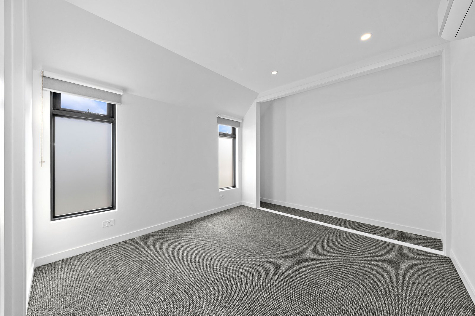 Gallery: 80 Laura Street