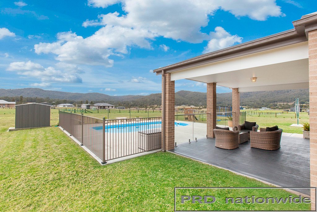 80 Lomandra Circuit PATERSON 2