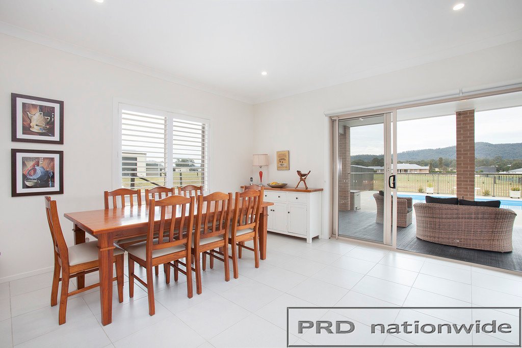 80 Lomandra Circuit PATERSON 7