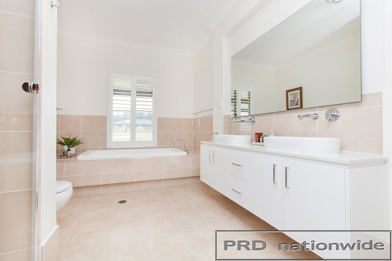 80 Lomandra Circuit PATERSON 12