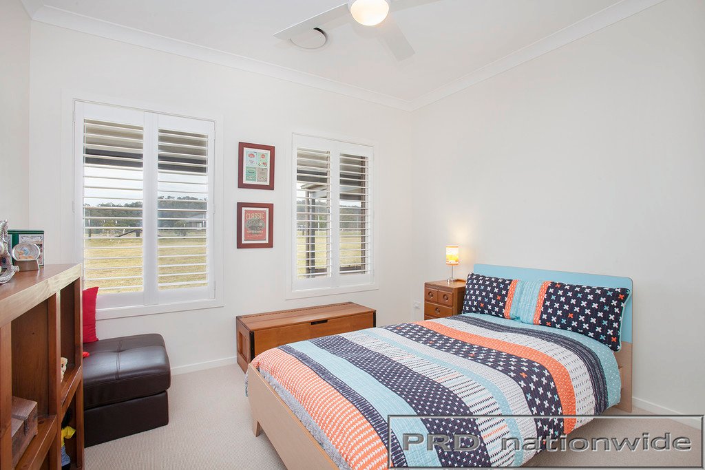 80 Lomandra Circuit PATERSON 14