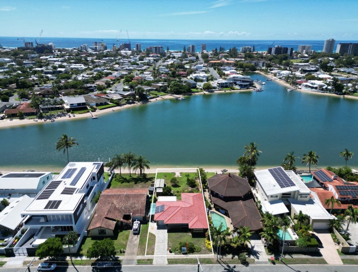 80 Mallawa Drive Palm Beach 2