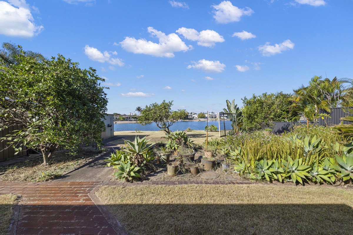 80 Mallawa Drive Palm Beach 13