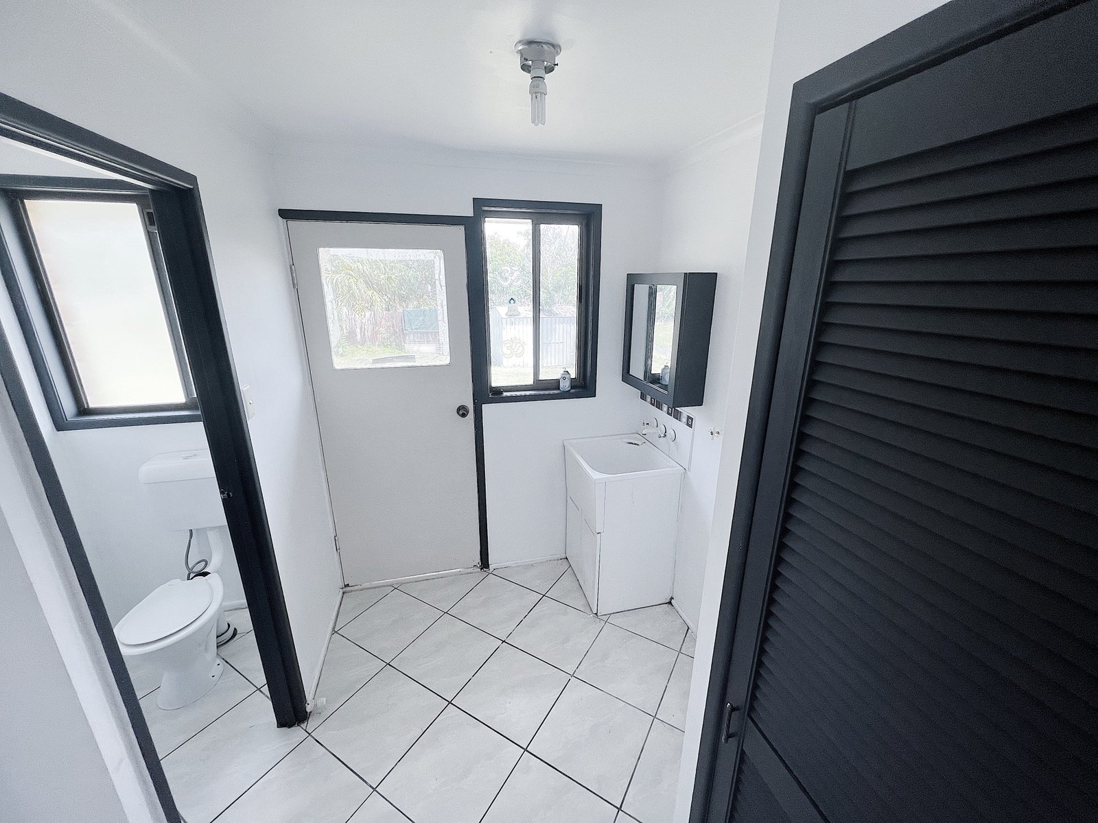 80 MALPAS Street BOYNE ISLAND 4