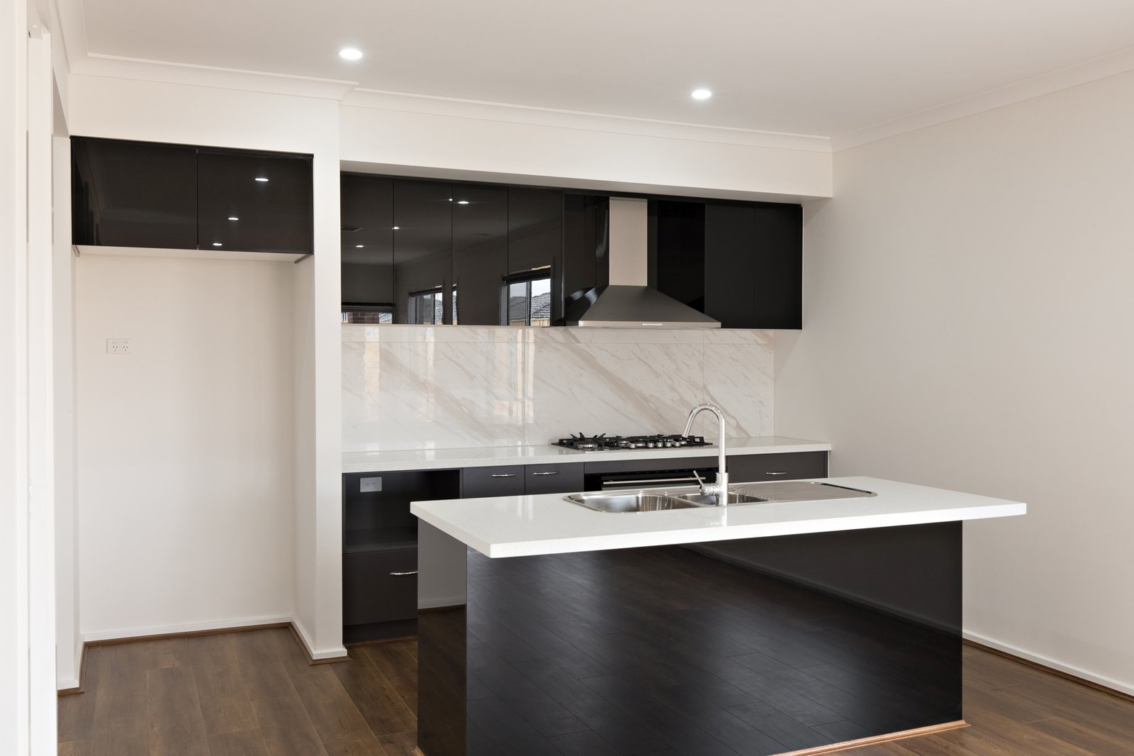 Gallery: 80 Presentation Boulevard