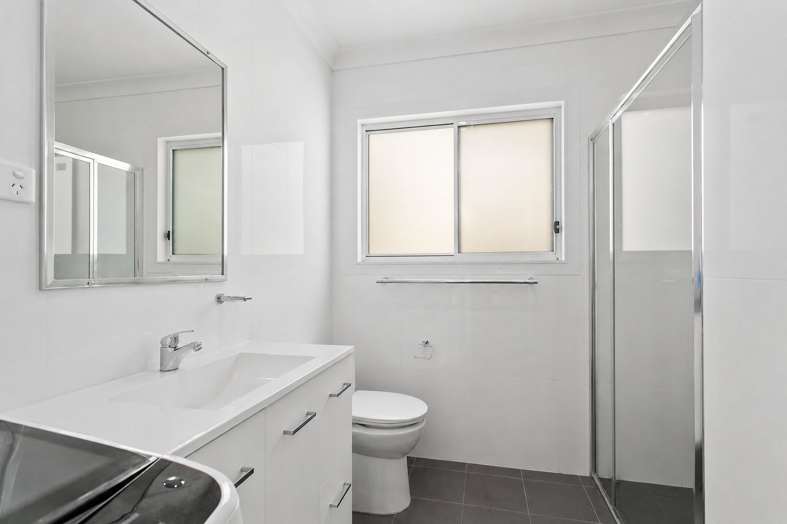 80 Queen Street LAKE ILLAWARRA 10