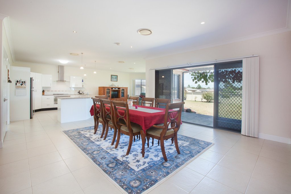 80 Radford st  HEDDON GRETA 15