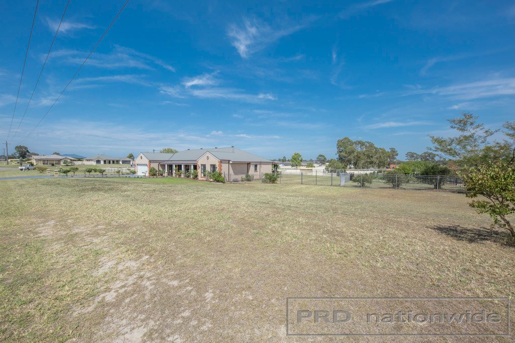 80 Radford st  HEDDON GRETA 24