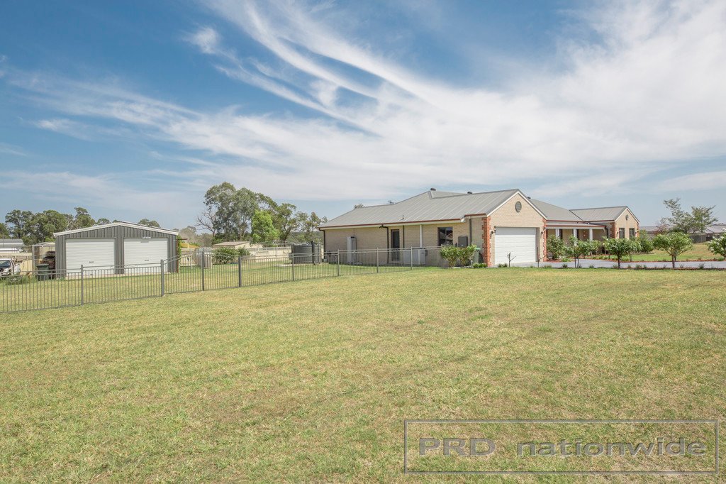 80 Radford st  HEDDON GRETA 25