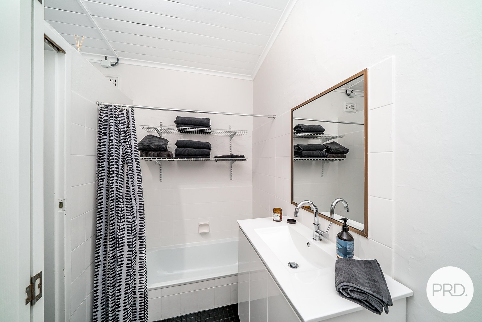 80 Railway Street TURVEY PARK 12