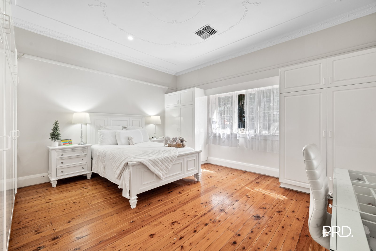 80 River Road EMU PLAINS 10