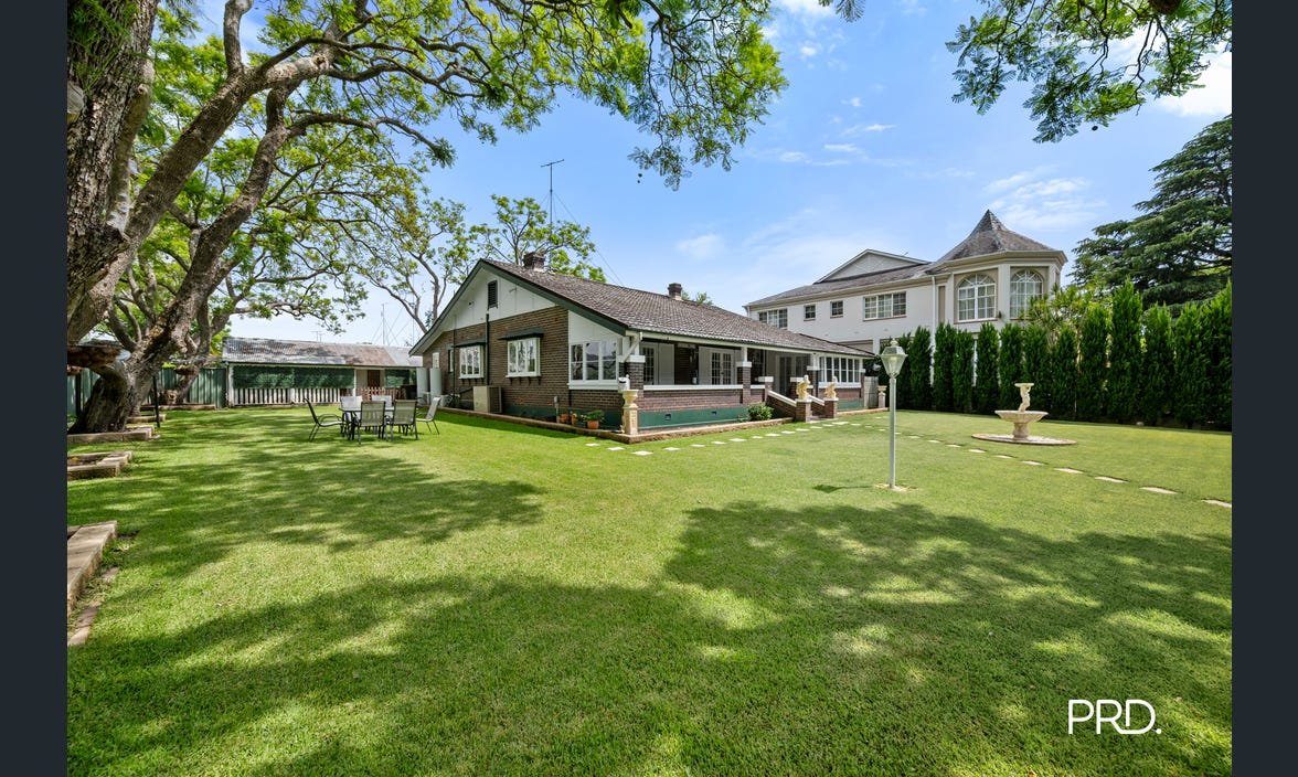 80 River Road Emu Plains 19