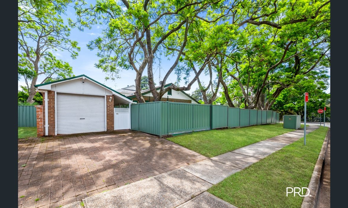 80 River Road Emu Plains 21