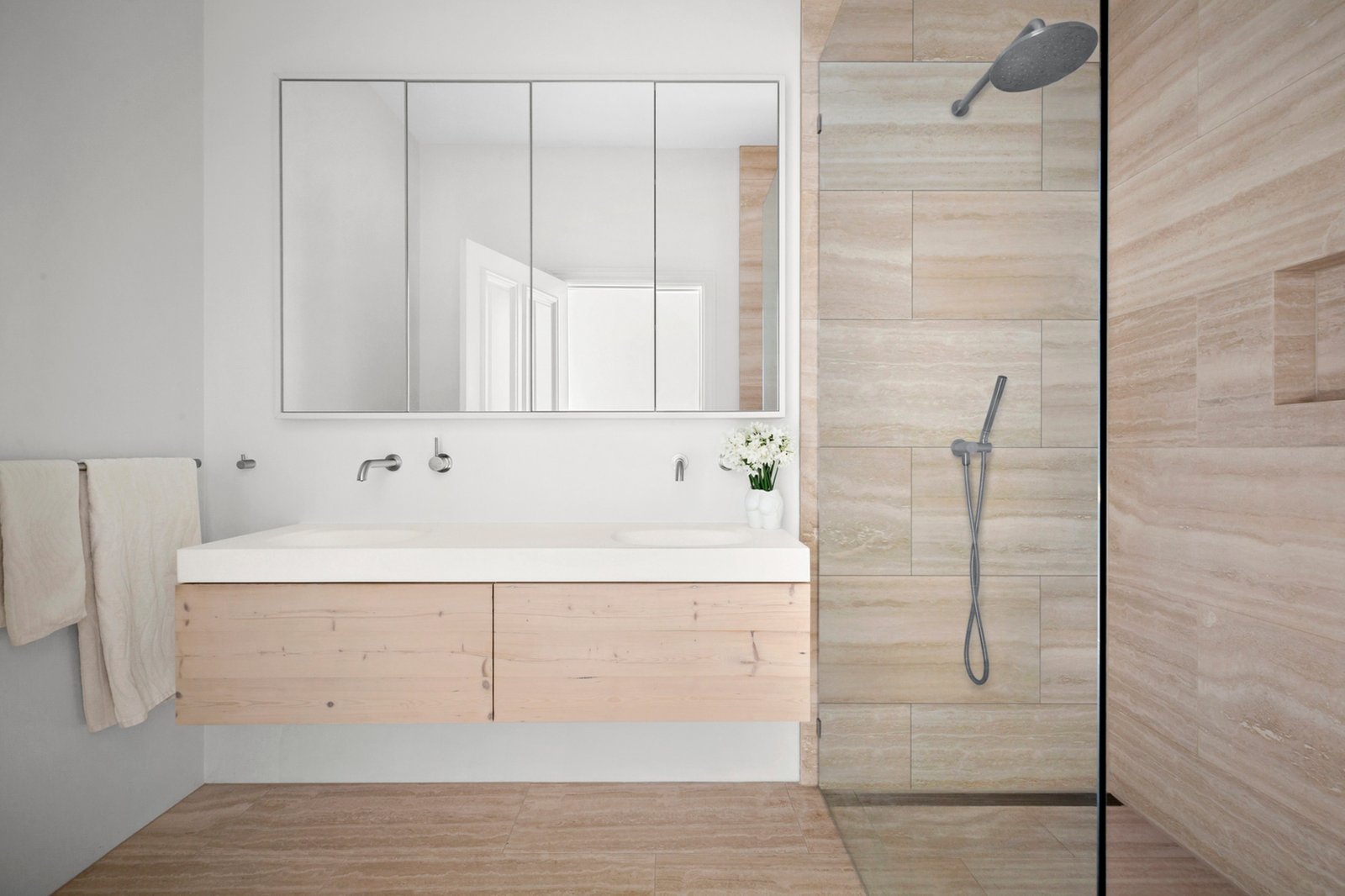 Real Estate and Property in 80 Ruskin Street, Elwood, VIC