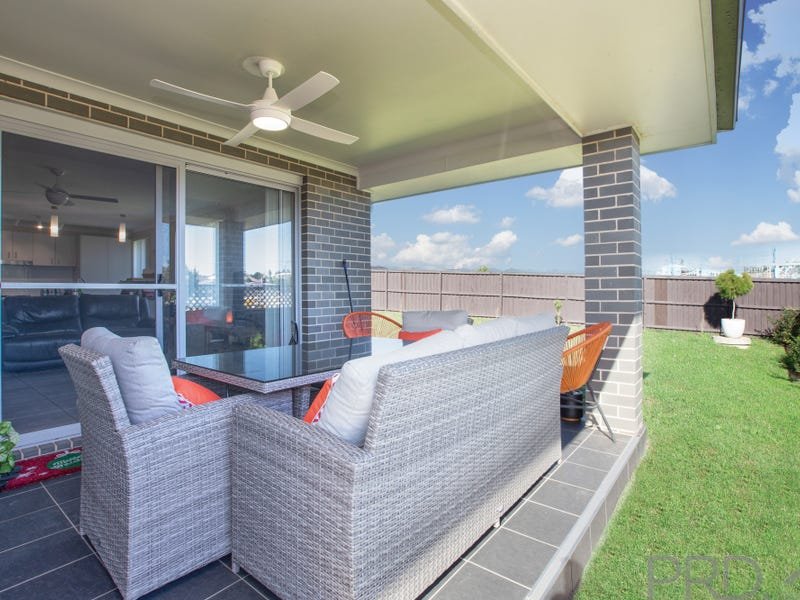 80 Saddlers Drive GILLIESTON HEIGHTS 8