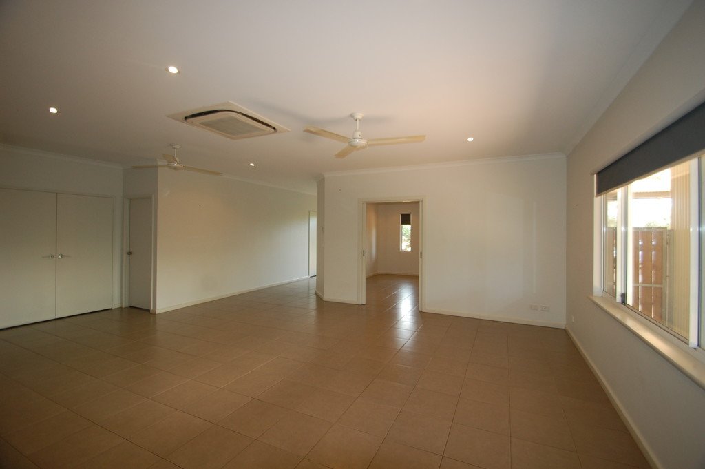 80 Sandpiper Avenue DJUGUN 8