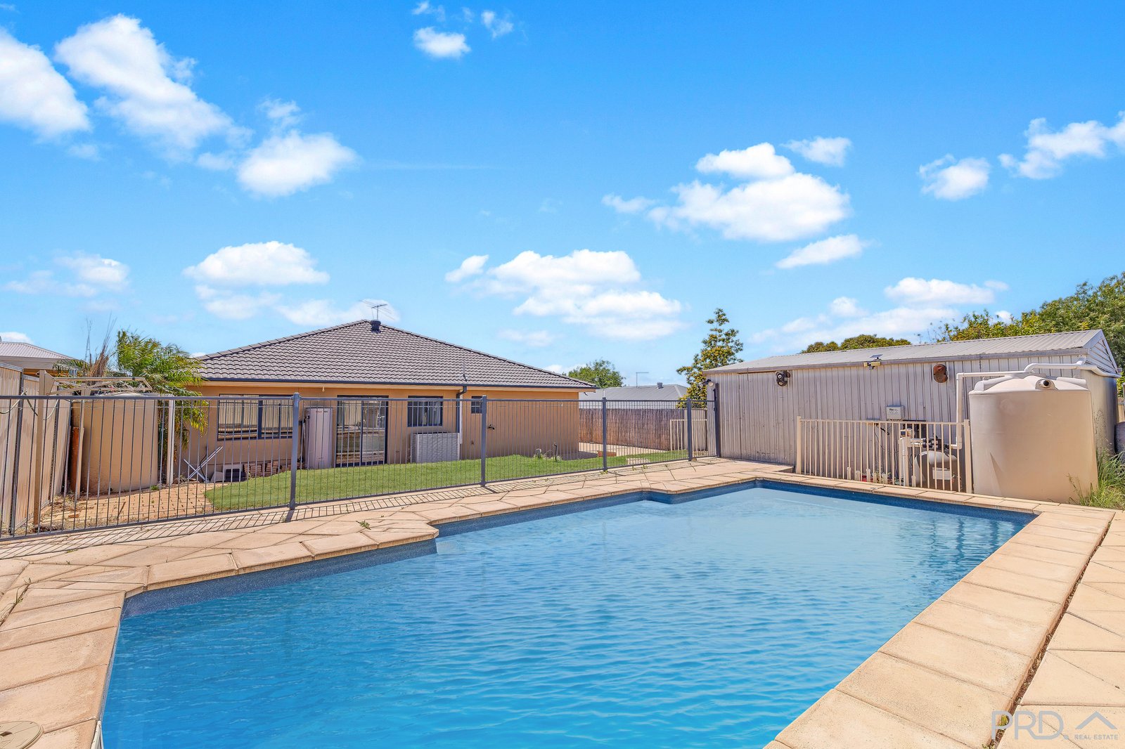 80 Summer Drive BURONGA 7