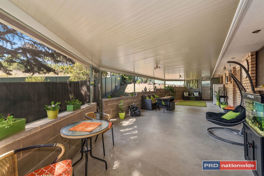 80 Taloumbi Road COFFS HARBOUR 1