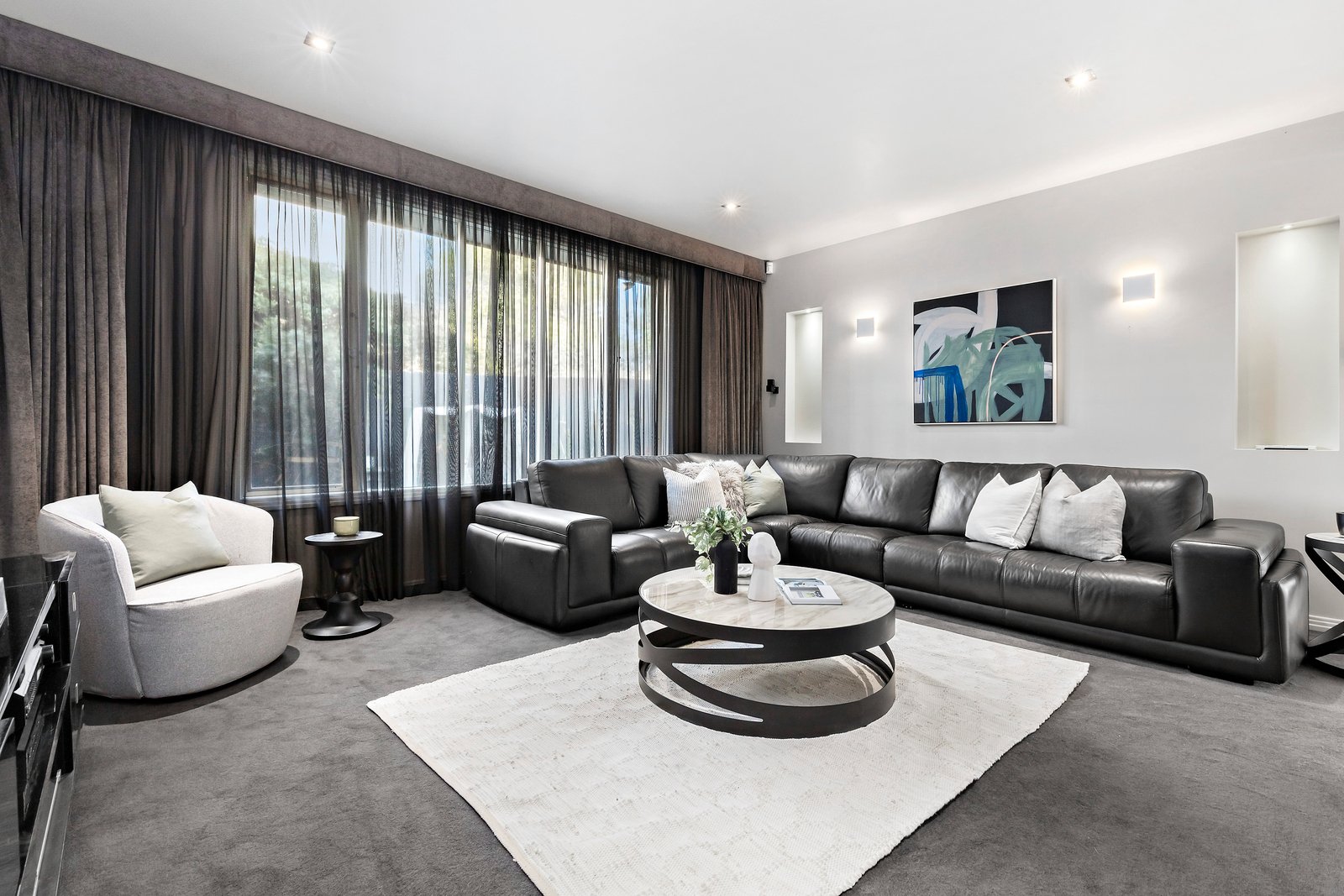 Real Estate and Property in 80 Templestowe Road, Bulleen, VIC