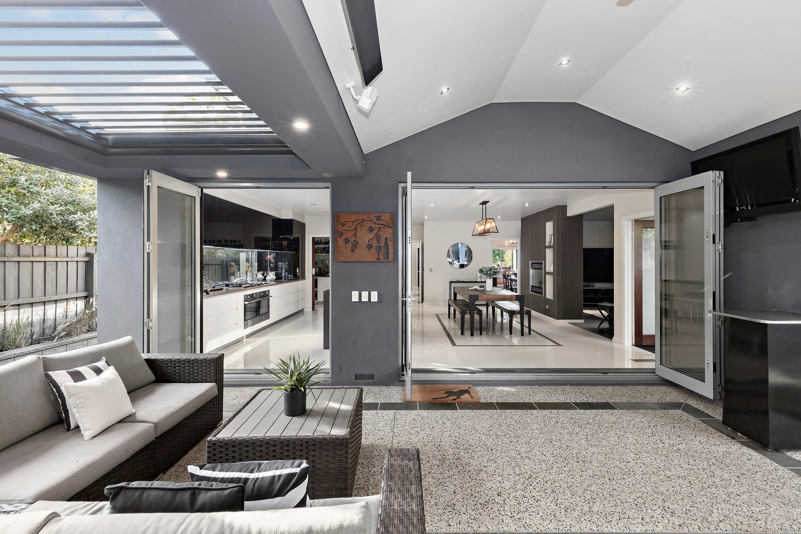 Real Estate and Property in 80 Templestowe Road, Bulleen, VIC