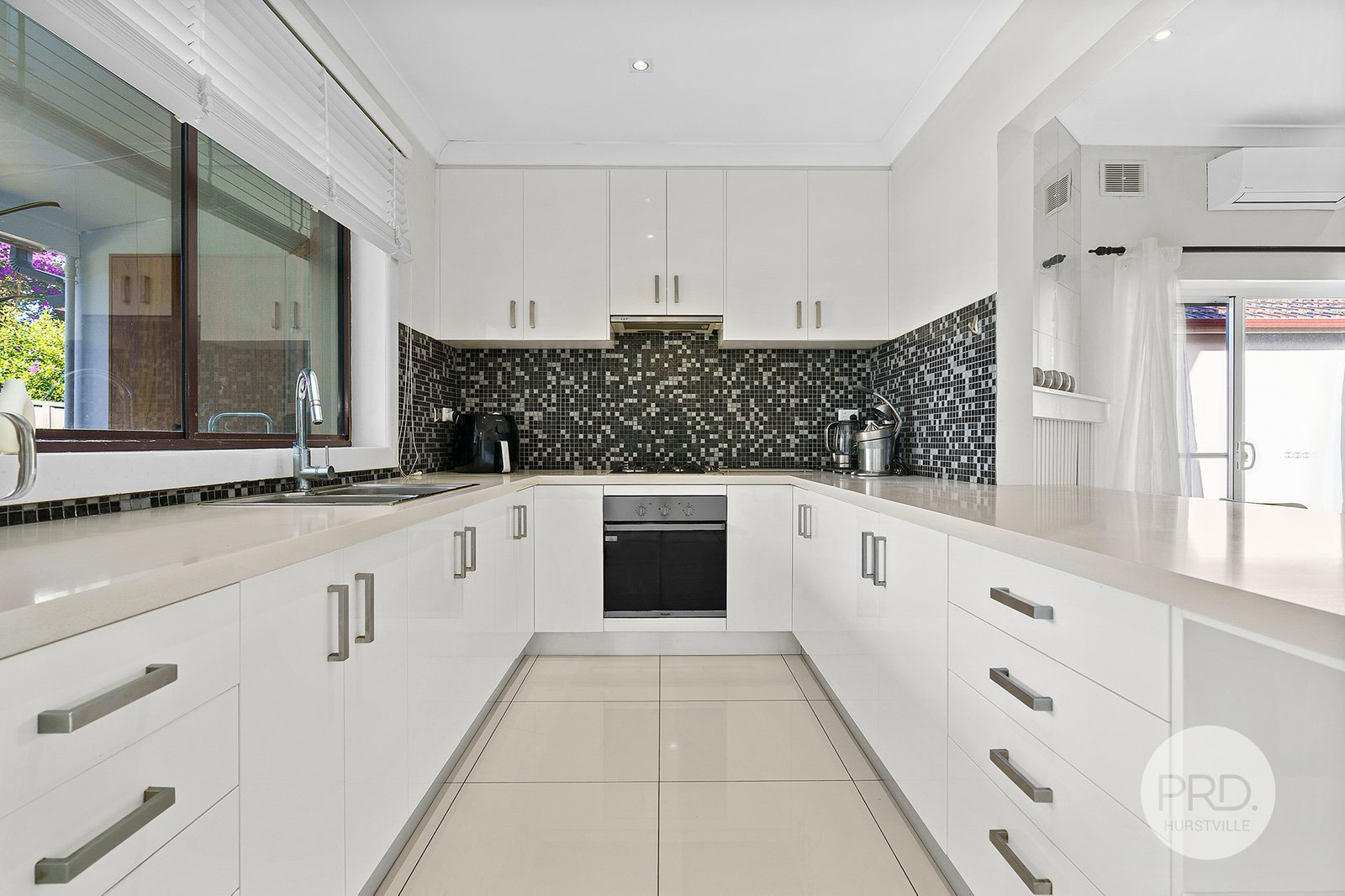 80 West Street SOUTH HURSTVILLE 4