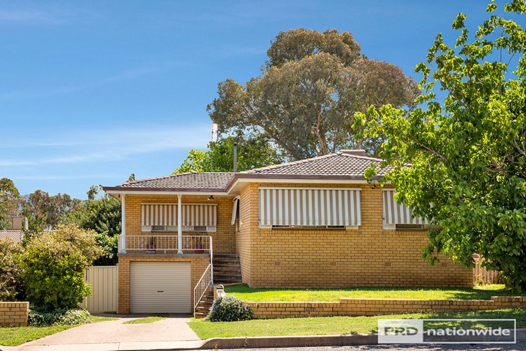 80 Wilburtree Street TAMWORTH 1