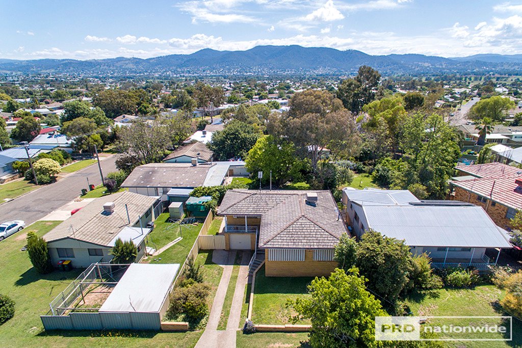 80 Wilburtree Street TAMWORTH 2