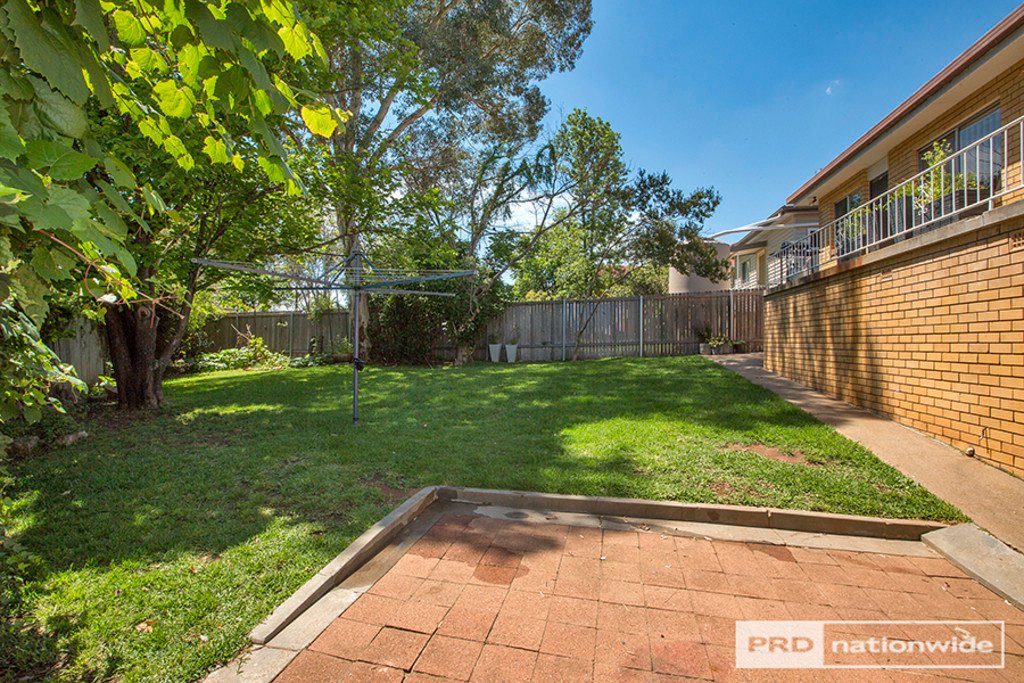 80 Wilburtree Street TAMWORTH 12