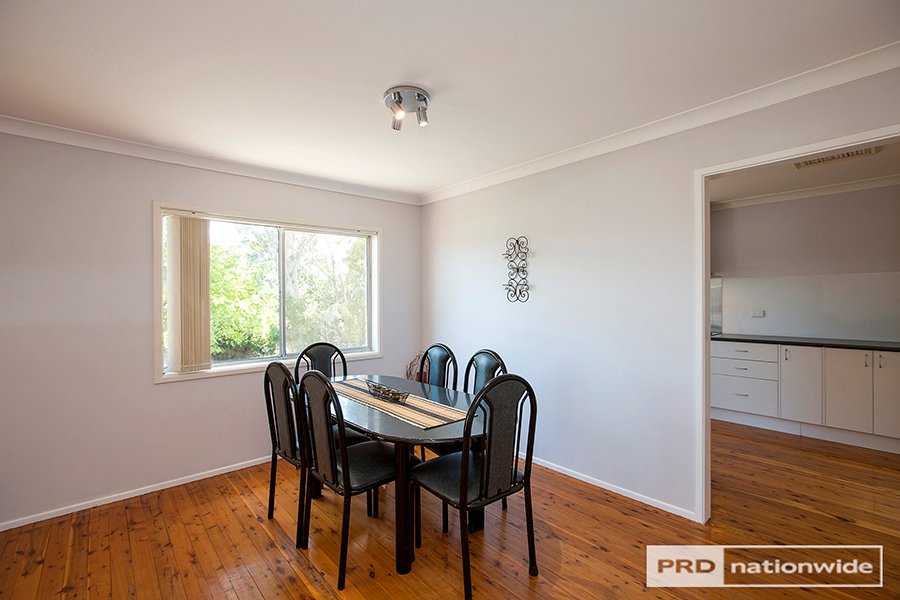 80 Wilburtree Street TAMWORTH 13