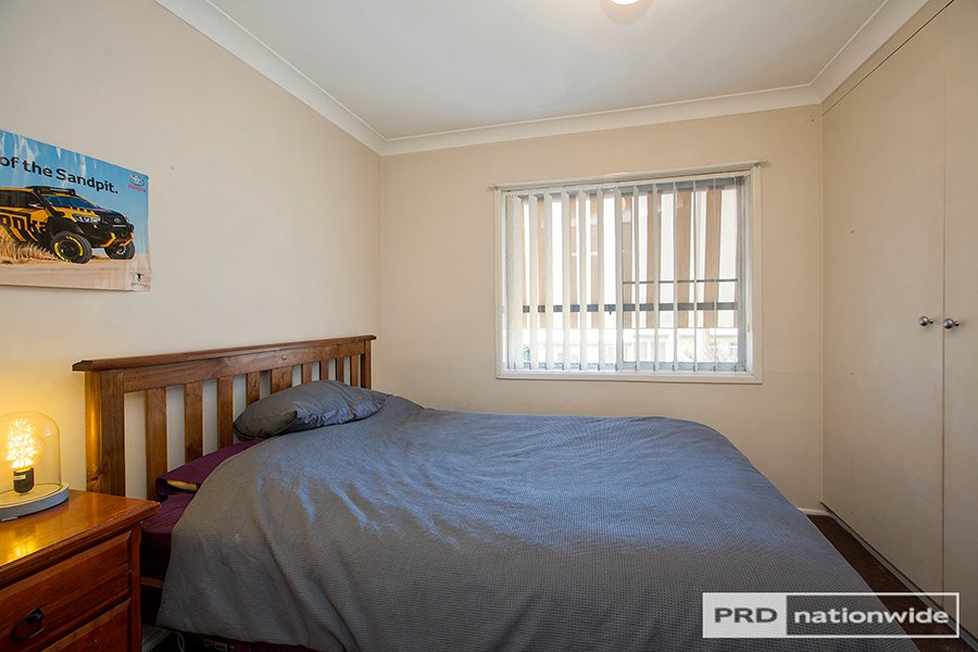 80 Wilburtree Street TAMWORTH 16