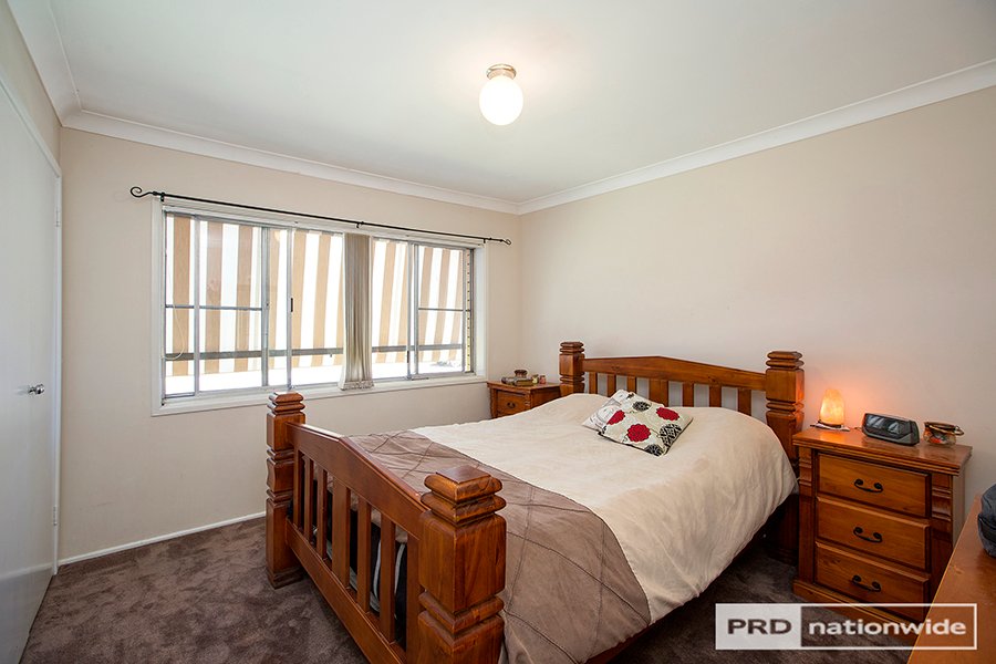 80 Wilburtree Street TAMWORTH 17