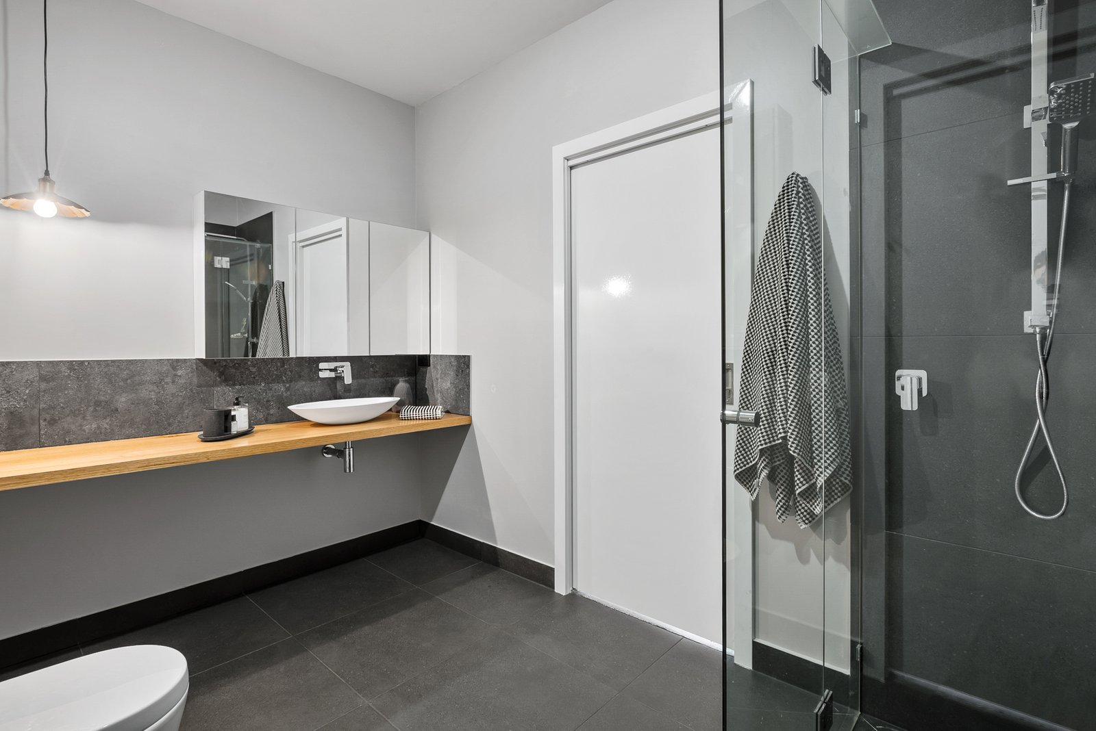 Real Estate and Property in 80 Willowbank Road, Gisborne, VIC