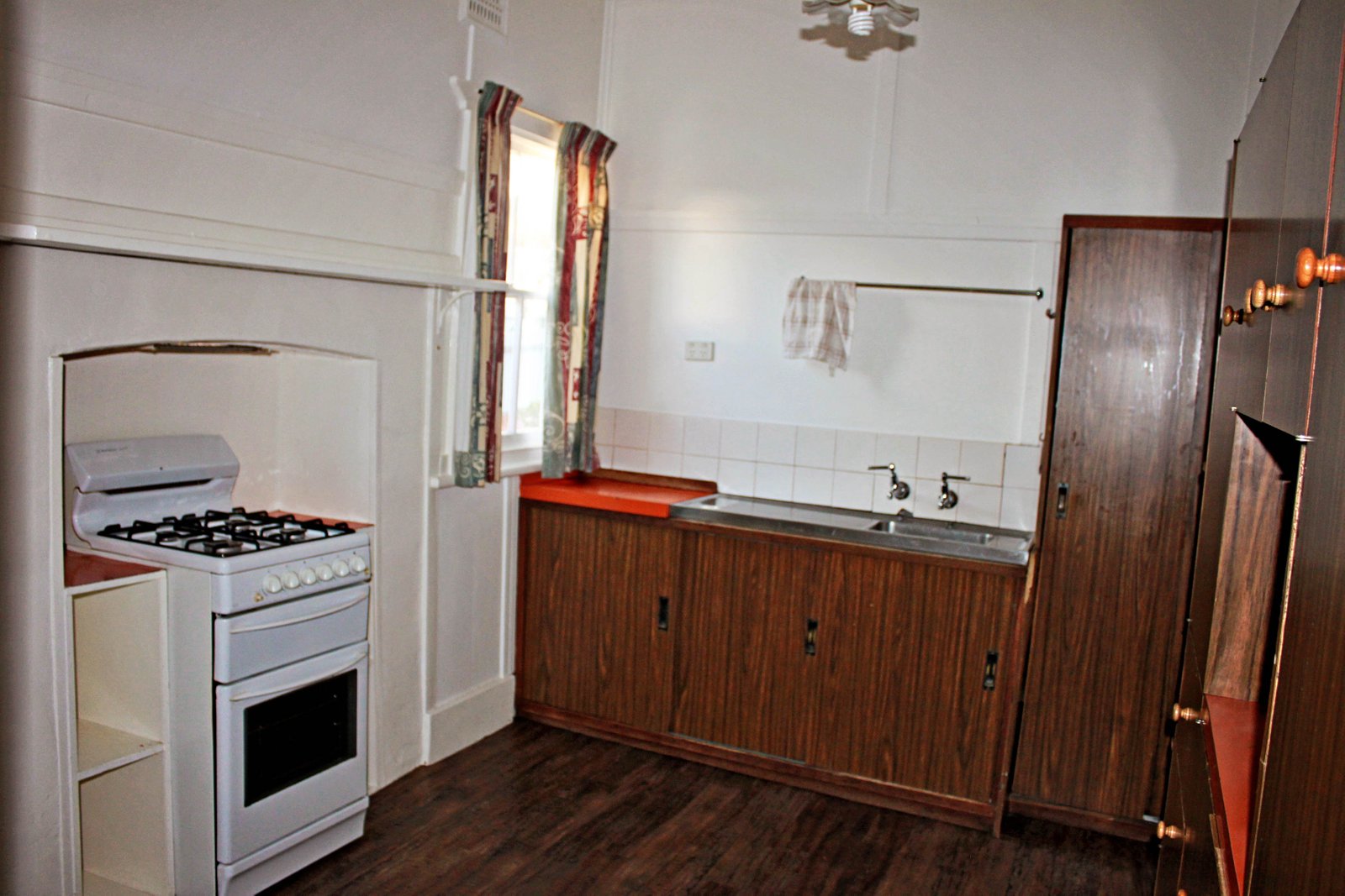 80 Winton Street TUMBARUMBA 4