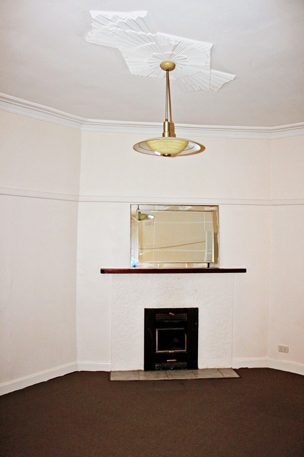 80 Winton Street TUMBARUMBA 5