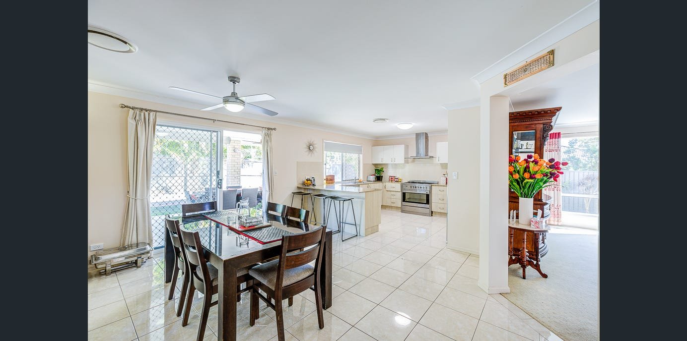 80 Wunburra Circle PACIFIC PINES 7