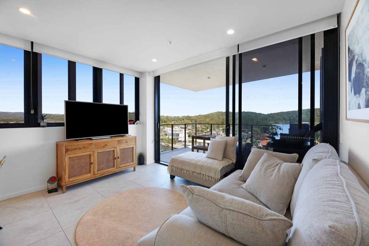 801/14 Twenty Eighth Avenue Palm Beach 8