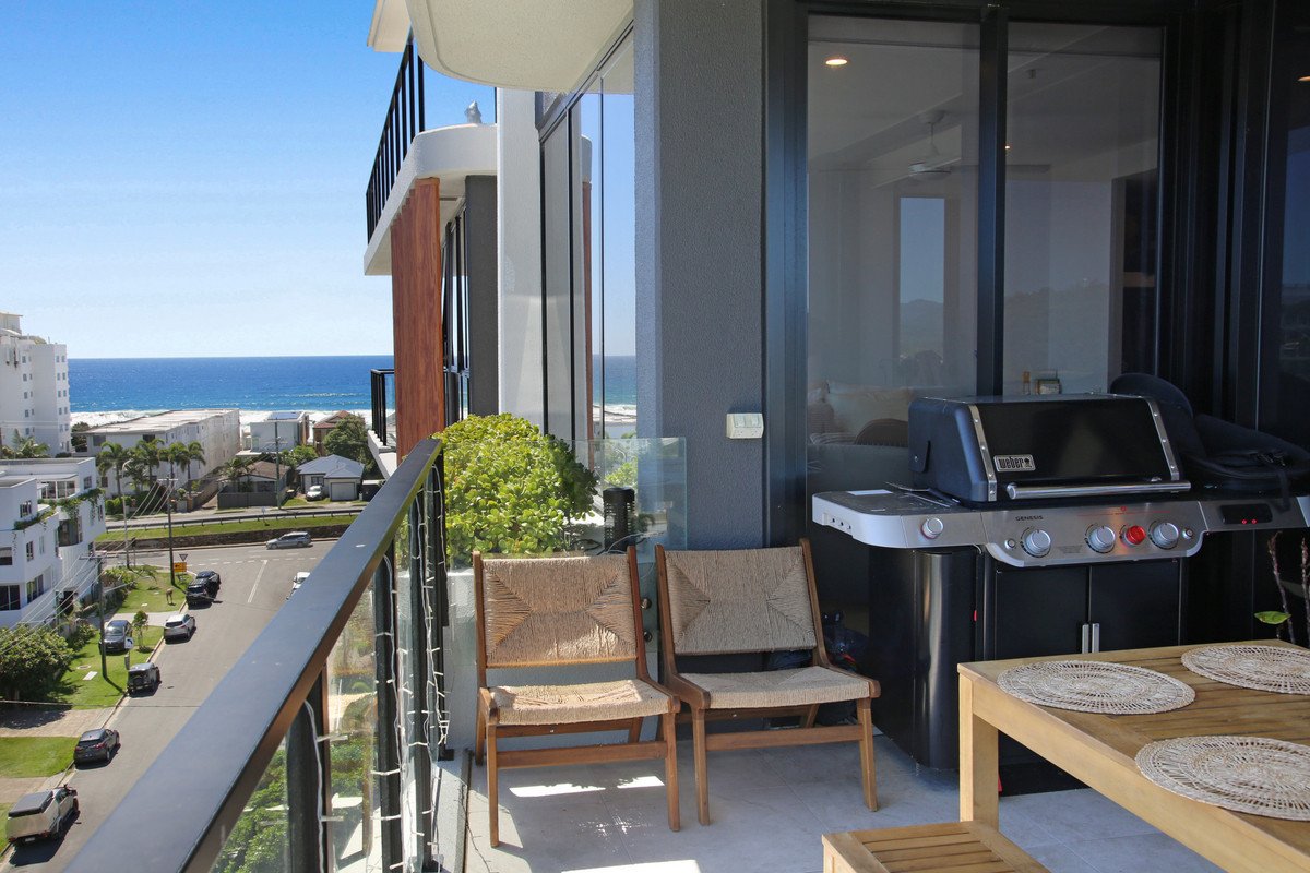 801/14 Twenty Eighth Avenue Palm Beach 11