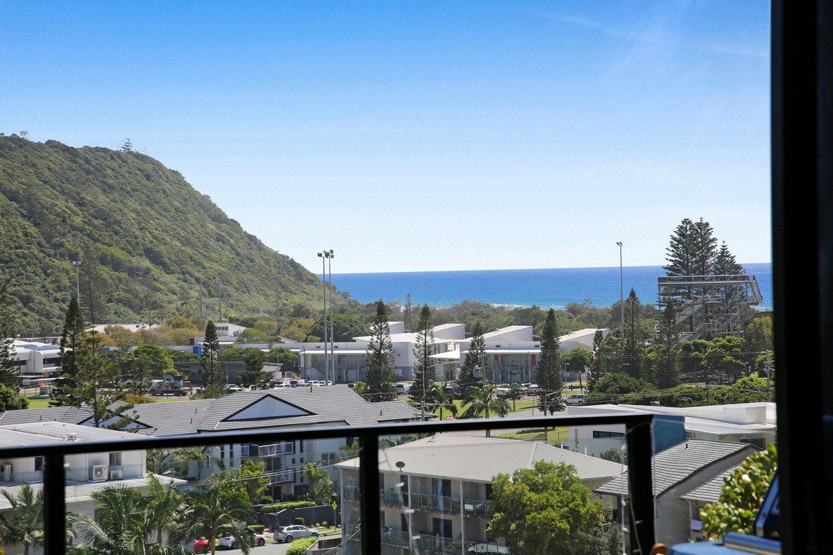 801/14 Twenty Eighth Avenue Palm Beach 13