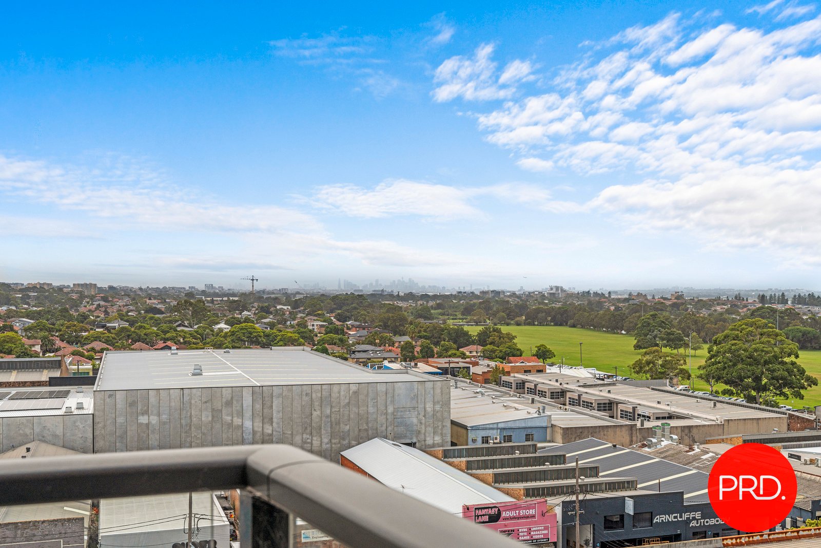 801/15 Garrigarrang Avenue KOGARAH 7