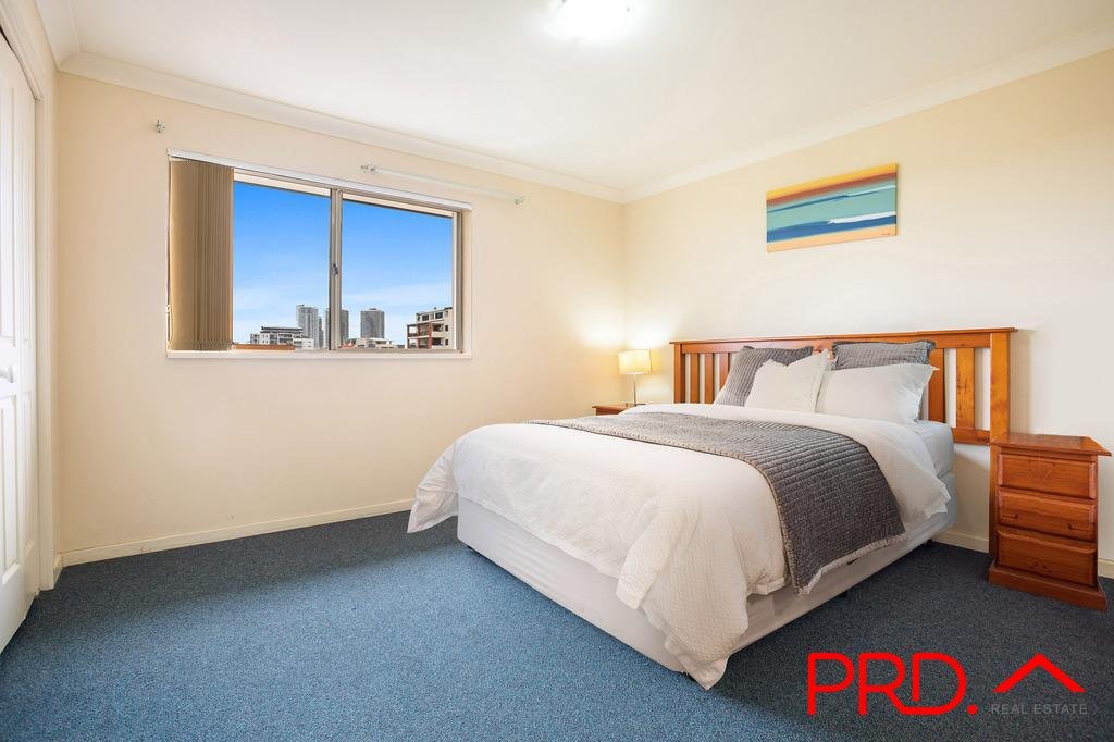 80/150 Marine Parade SOUTHPORT 7