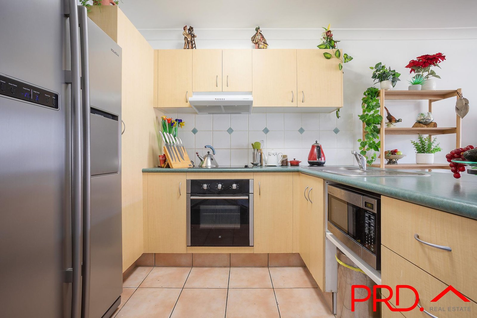 80/150 Marine Parade SOUTHPORT 3