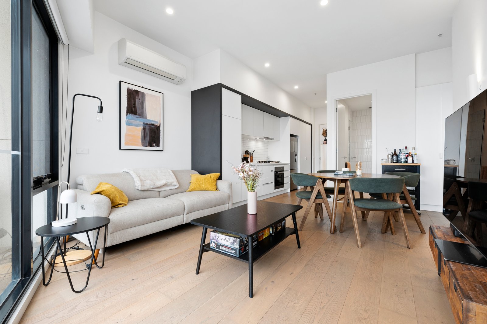 Gallery: 801/7 Balcombe Road